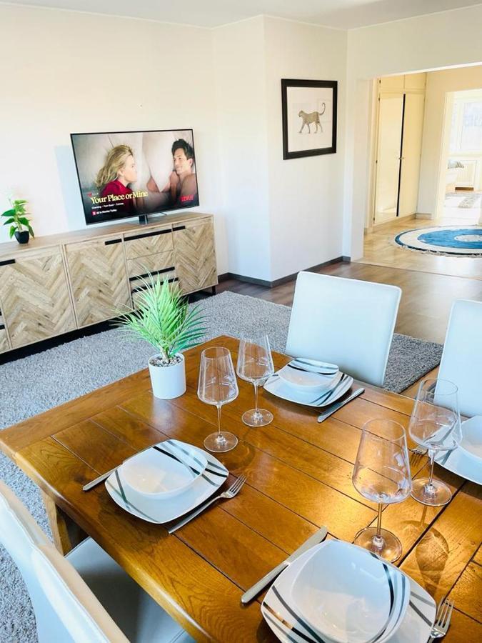 Big Penthouse 2 Bedrooms In Center With Parking And Largeterrace-41 Luxembourg Bagian luar foto