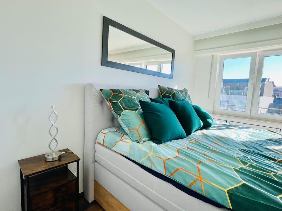 Big Penthouse 2 Bedrooms In Center With Parking And Largeterrace-41 Luxembourg Bagian luar foto